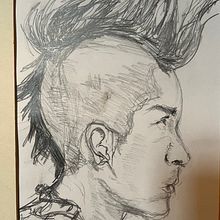 Sketches of my son across the years - snatched moments by abusy working mother of two but looking back: so glad I bothered! . Un proyecto de Bellas Artes y Bocetado de Ruth Selwyn-Crome - 12.03.2023