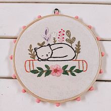 Meu projeto do curso: Técnicas básicas para bordado de letras. Embroider, and Textile Design project by Caroline Martins - 03.22.2023