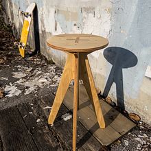 From Trash to Treasure: Watch Me Turn an Old Cabinet Door into a Designer Chair :My project for course: Professional Woodworking for Beginners Ein Projekt aus dem Bereich H, werk, Möbeldesign und - bau, Innendesign, DIY und Tischlerei von tygoodall - 15.03.2023