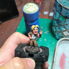 Miniaturas. Un proyecto de Pintura, Pintura acrílica y Artesanía de Wilson Muñoz - 26.03.2023