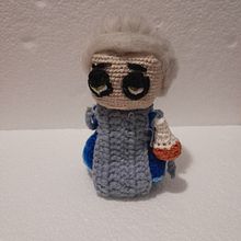 Mi proyecto del curso: Amigurumis: personas tejidas a crochet. Un proyecto de Artesanía, Diseño de juguetes, Tejido, Crochet, Amigurumi y Diseño textil de Beatriz González - 27.03.2023