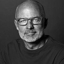 My project for course: Modern Headshot Photography: Capture Profound Portraits. Un progetto di Fotografia, Fotografia di ritratto, Illuminazione fotografica, Fotografia in studio, Fotografia digitale e Fotografia artistica di John Thacker - 15.11.2022