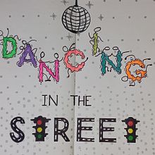 Dancing in the Street: Hand-Lettering Sketchbook: Techniques to Unlock Creativity. Sketching, Creativit, Drawing, H, Lettering, Sketchbook, and Traditional illustration project by Anusia Govender Pillay - 04.02.2023
