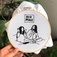 BED PEACE. Embroider project by Gabriela Enríquez - 04.07.2023