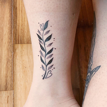 Meu projeto do curso: Tatuagem para principiantes. Un proyecto de Diseño de tatuajes e Ilustración tradicional de Isaura da Silva - 04.04.2023
