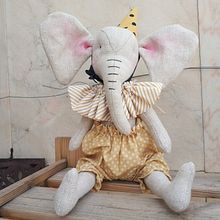 Mi proyecto del curso: Diseño y  confección de peluches. Projekt z dziedziny Projektowanie postaci, Craft, Projektowanie zabawek,  Sz, cie, Wzornictwo i krawiectwo użytkownika Ana Montes - 09.04.2023