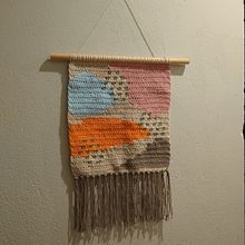 Mi proyecto del curso: Intarsia crochet: teje tus propios tapices. Un proyecto de Diseño de moda, Decoración de interiores, Tejido, DIY, Crochet y Diseño textil de lauraruss15 - 10.04.2023