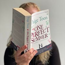 One Perfect Summer. Un proyecto de Escritura de Paige Toon - 12.04.2023