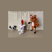 Mi proyecto del curso: Needle felting: creación de personajes con lana y aguja. Artesanato, Design de brinquedos, Feltragem com agulha, e Design têxtil projeto de María Guadalupe García Villegas - 12.04.2023