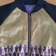 My First Bomber Jacket <3. Fashion Design, Sewing, Patternmaking, and Dressmaking project by larisa_stanescu - 04.15.2023