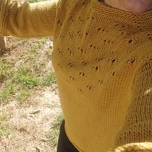 Mi proyecto del curso: Introducción al punto con agujas circulares. Un progetto di Design di accessori, Fiber Art, Maglia e Textile Design di Confit Petit - 16.04.2023