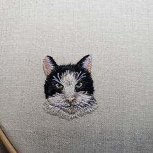 Mi proyecto del curso: Minibordado realista de mascotas. Jewelr, Design, Embroider, and Textile Design project by orietta villa moreno - 04.17.2023