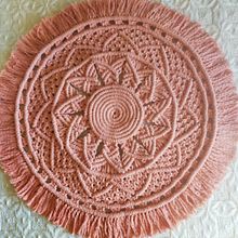 Mi proyecto del curso: Técnicas de macramé circular. Un progetto di Artigianato, Interior Design, Fiber Art, Macramè e Textile Design di Montse Carrillo Perez - 18.04.2023