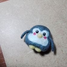 Meu projeto do curso: Criação de um Toy Art: técnica de feltragem com agulha. Character Design, Arts, Crafts, To, Design, Fiber Arts, Needle Felting, and Textile Design project by ari_fisica - 04.18.2023
