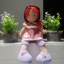 Mi proyecto del curso: Elaboración de muñecas amigurumi románticas. Un projet de Artisanat, Conception de jouets, Art textile, Crochet, Amigurumi , et Design textile de julys10 - 18.04.2023