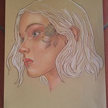 Il mio progetto del corso: Illustrazione con pastelli e matite colorate. Un proyecto de Ilustración tradicional, Bellas Artes, Dibujo a lápiz, Dibujo, Dibujo de Retrato, Dibujo realista y Dibujo artístico de desi_bette - 19.04.2023