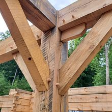 Timber Frame North Carolina. Un projet de Menuiserie de Charles Byrd - 20.04.2023