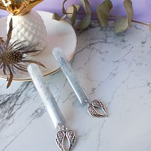 Mi proyecto del curso: Diseño de joyería en resina. Un proyecto de Diseño de complementos, Artesanía, Diseño de jo, as y DIY de Ariana Soleil Romero Luque - 28.04.2023