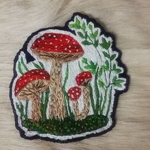 Mi proyecto del curso: Pintar con hilo: técnicas de ilustración textil. Projekt z dziedziny Trad, c, jna ilustracja,  Haft, Wzornictwo tekst i liów użytkownika Karen Estrada - 28.04.2023