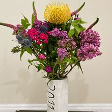My project for course: Design and Creation of Floral Compositions. Decoration, DIY, Floral, and Plant Design project by badge2491 - 04.29.2023