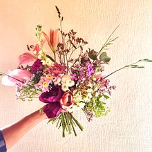 Mein Abschlussprojekt für den Kurs: Gestaltung von Blumensträußen für Anfänger. Interior Design, L, scape Architecture, Decoration, DIY, Floral, and Plant Design project by Daisy Klein - 04.30.2023
