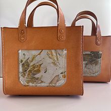 My project for course: Create Custom Hand-Sewn Leather Bags. Un progetto di Design di accessori, Artigianato, Fashion design e Cucito di Marcie Adkins - 15.04.2023