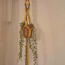 COLGANTE PARA MACETAS. Macramé project by Caridad Vera Garcia - 05.02.2023