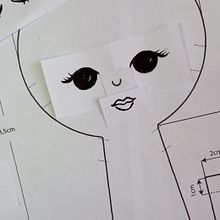 My project for course: Fabric Dolls: Design and Content Creation. Artesanato, Design de brinquedos, Redes sociais, Fotografia com celular, Fotografia do produto, Costura, Fotografia para Instagram, e Modelagem e confecção projeto de Irene Axiotis - 04.05.2023