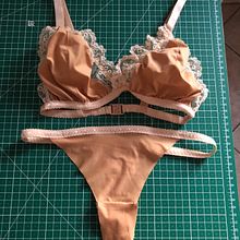 Il mio progetto del corso: Design e confezione di lingerie. Fashion Design, Sewing, DIY, Patternmaking, and Dressmaking project by Daniela Andreea Ciubotariu - 05.05.2021