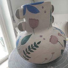 Il mio progetto del corso: Creazione di ceramiche con pattern colorati. Un proyecto de Ilustración tradicional, Diseño de complementos, Artesanía, Bellas Artes y Cerámica de Vanessa Cariati - 04.05.2023