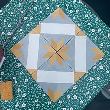 My project for course: Cement Tile Design and Production for Beginners. Artesanato, Design e fabricação de móveis, Design de interiores, Decoração de interiores, e DIY projeto de drknozym - 09.05.2023