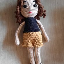My project for course: Amigurumi: Design Clothing, Hair and Accessories. Projekt z dziedziny Craft, Projektowanie zabawek,  Tkactwo, Szydełkowanie, Amigurumi i Wzornictwo tekstyliów użytkownika Suyapa León - 11.05.2023