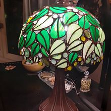 Création d'une lampe tiffany . Un progetto di Artigianato di f.chappuis - 03.02.2023