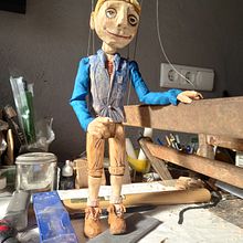 Mein Abschlussprojekt für den Kurs: Holzmarionetten selber bauen. Projekt z dziedziny Craft i Obróbka drewna użytkownika frankmerker - 05.05.2023