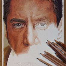 Javier Bardem en lápices de colores. Traditional illustration, Fine Arts, Pencil Drawing, Drawing, Portrait Drawing, and Realistic Drawing project by Néstor Canavarro - 05.12.2023