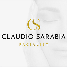 Diseño de logotipo para Claudio Sarabia, un centro ubicado en Jerez y especializado en tratamientos Faciales exclusivos.  Nuestro cliente contactó con nosotros para el desarrollo de un logotipo con su nombre y algún tipo de símbolo muy sencillo y elegante. Un proyecto de Br, ing e Identidad, Estrategia de marca						 y Diseño de logotipos de Alejandro Prieto Jaime - 13.05.2023