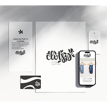 CLOTSY re-branding. Un progetto di Br, ing, Br, identit, Graphic design e Design di loghi di Maria Canut Grau - 01.05.2023