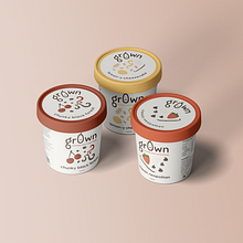 My project for course: Typography Design for Brand Storytelling: Grown Ice-creamery. Un projet de Br, ing et identité, Design graphique, T, pographie, Stor, telling, Design t , et pographique de Hannah - 15.05.2023
