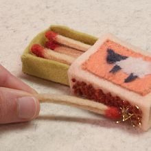 Brain Scratching Felt Animation. Un proyecto de Animación, Needle felting, Tejido y Stop Motion de Andrea Love - 20.05.2023