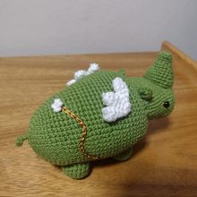 Mi proyecto del curso: Diseño y creación de amigurumis. Un projet de Artisanat, Conception de jouets, Art textile, DIY, Crochet, Amigurumi , et Design textile de Rodrigo Villena Alfaro - 21.05.2023