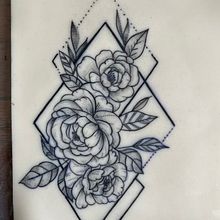 Mon projet du cours : Tatouage pour débutants. Tattoo Design project by Maelle Quemart - 05.26.2023