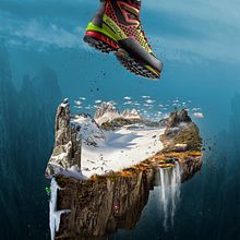 Boot above his world. Un proyecto de Fotografía, Post-producción fotográfica		, Retoque fotográfico, Fotografía digital, Fotomontaje y Matte Painting de David Nieto Martín - 01.01.2020