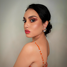 Maquillaje Estilo Hollywood.  project by Abiagail Flores - 05.25.2021