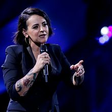 Especial de Netflix de stand up comedy. Un projet de Cinéma, vidéo et télévision de jani dueñas - 30.05.2023
