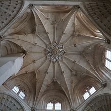F- Catedral de Burgos. Un proyecto de Fotografía de fercalle - 01.06.2023