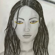 Mon projet du cours : Carnet de portraits : explorez le visage humain. Un projet de Esquisse , Dessin, Dessin de portrait, Dessin artistique , et Carnet de croquis de polinka_mn - 05.06.2023
