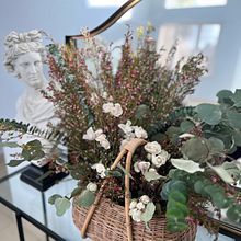 My project for course: Design and Creation of Floral Compositions. Projekt z dziedziny Projektowanie wnętrz, Architektura krajobrazu,  Dekoracja wnętrz, DIY, Kompoz i cje kwiatowe i botaniczne użytkownika cristabelvazquez - 07.06.2023