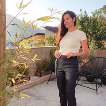 Meu projeto do curso: Modelagem de roupa: crie uma calça social sob medida. Un progetto di Artigianato, Fashion design, Cucito, Modellistica e confezione sartoriale di Flávia Soeiro - 10.06.2023