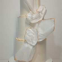 Bolo para casamento. Un progetto di Modellistica, confezione sartoriale e Creatività di Sabrina Cavatt - 12.06.2023