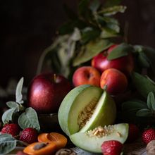My project for course: Still-Life Photography: Create Dark and Moody Images. Product Photograph, Fine-Art Photograph, and Food Photograph project by Nicoletta Fornaro - 06.15.2023
